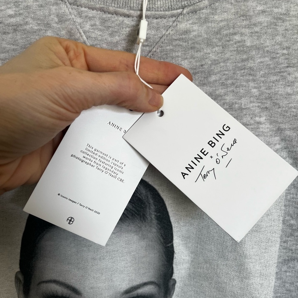 Anine Bing NWT Terry O’Neill Kate Moss Graphic Pullover Sweatshirt Gray Medium - Picture 6 of 11